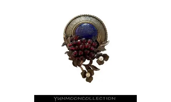 Antique stlye broche en lapis lazuli