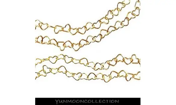 Chaîne petits cœurs 25cm en plaqué Or