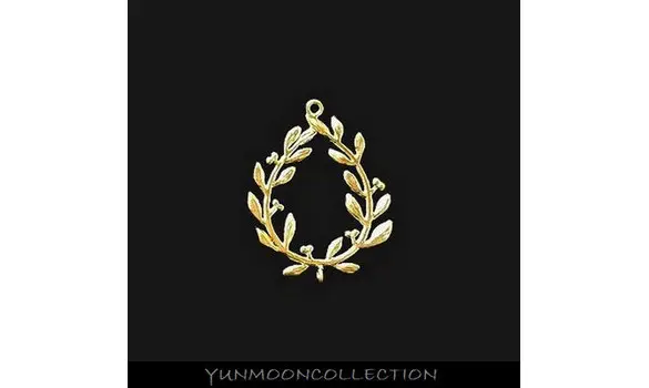 Pendentif feuille de laurier plaqué Or