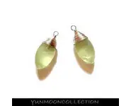 Pendentif prehnite en goutte plaqué OR